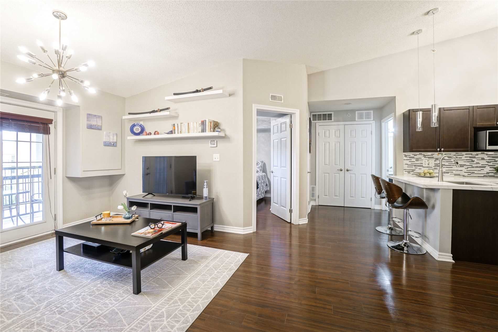 1380 Main St E, #408