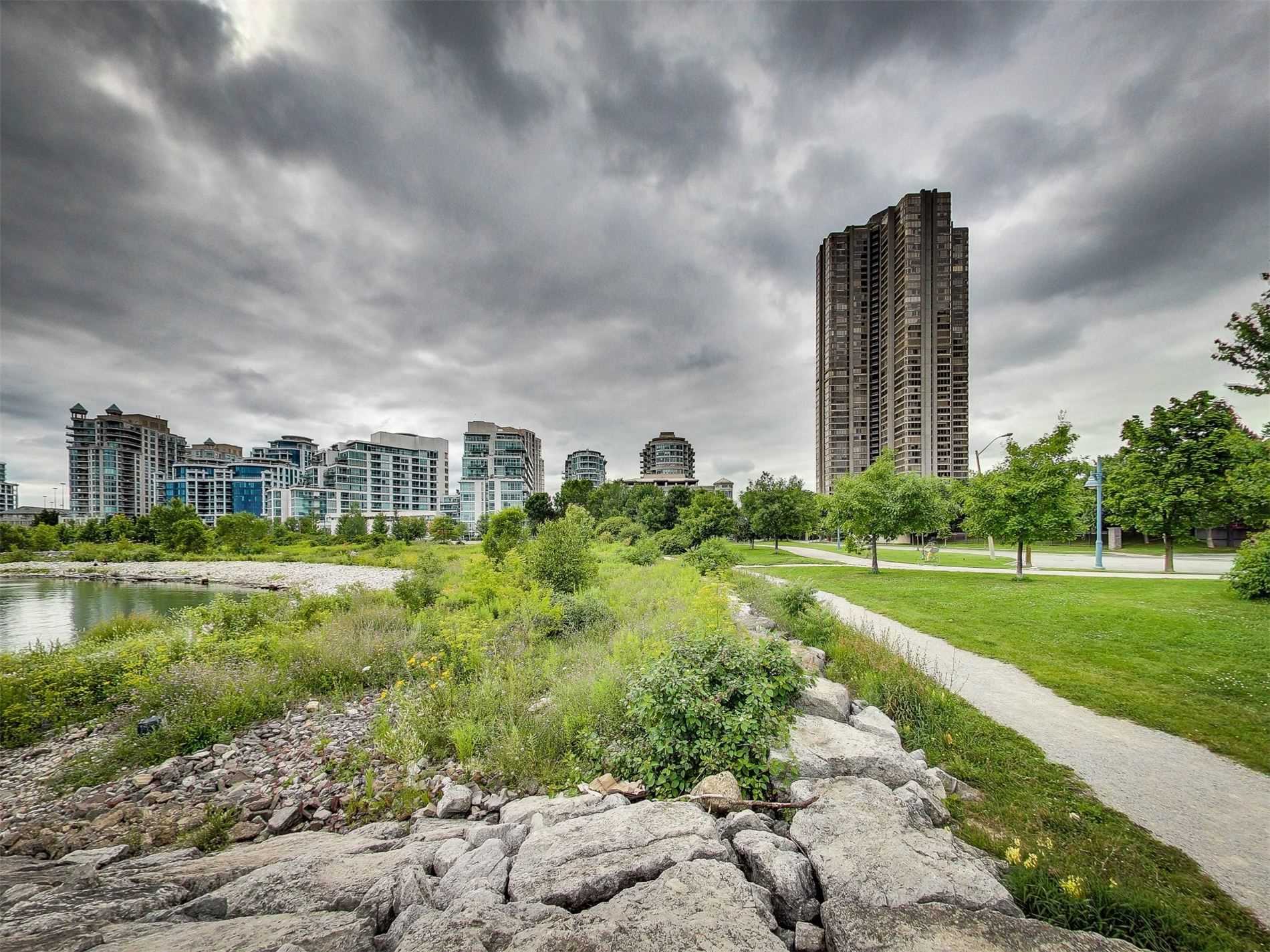 2045 Lake Shore Blvd W, #3601