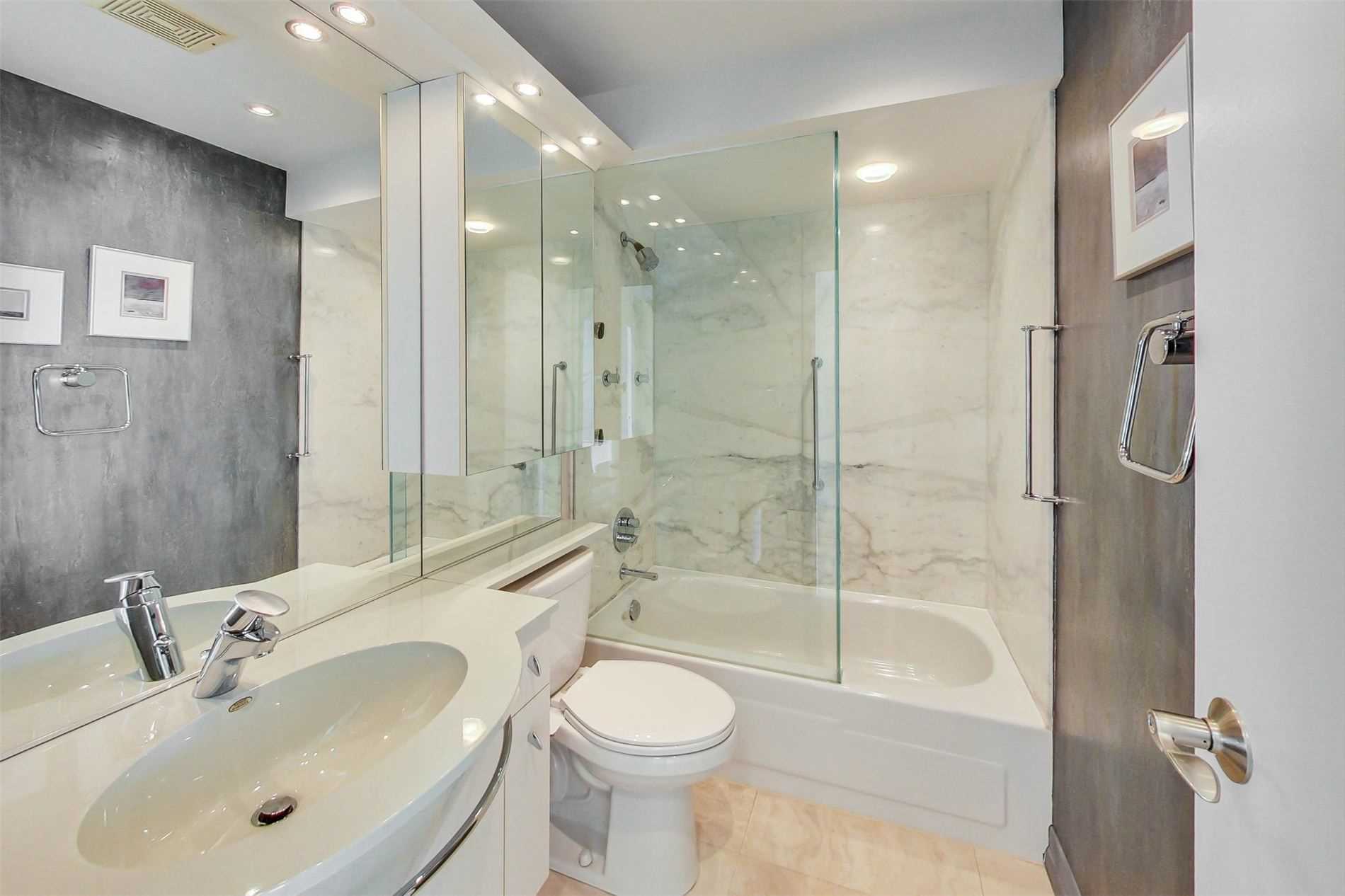 2045 Lake Shore Blvd W, #3601