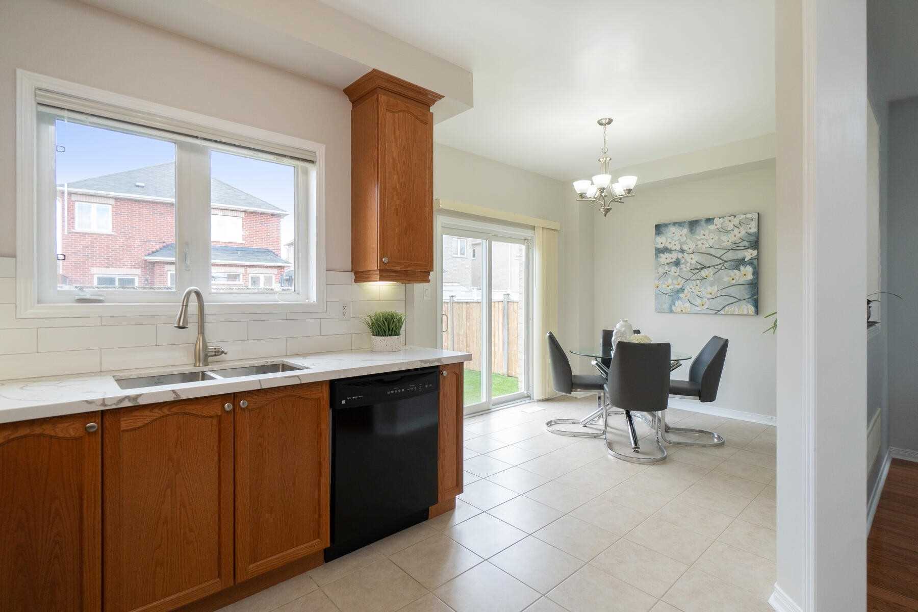 10 Serenity St