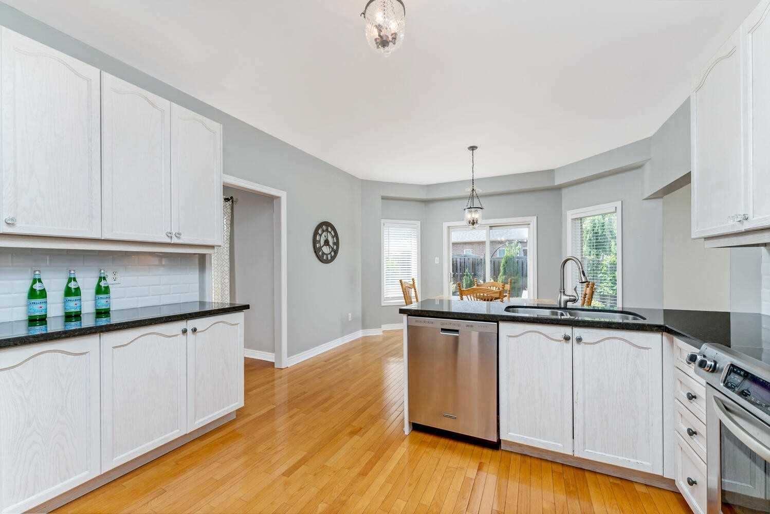 Listing W5298509 - Large Photo # 13