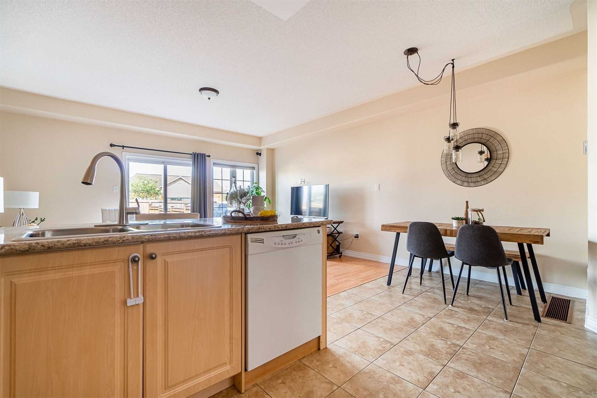132 Frenchpark Circ