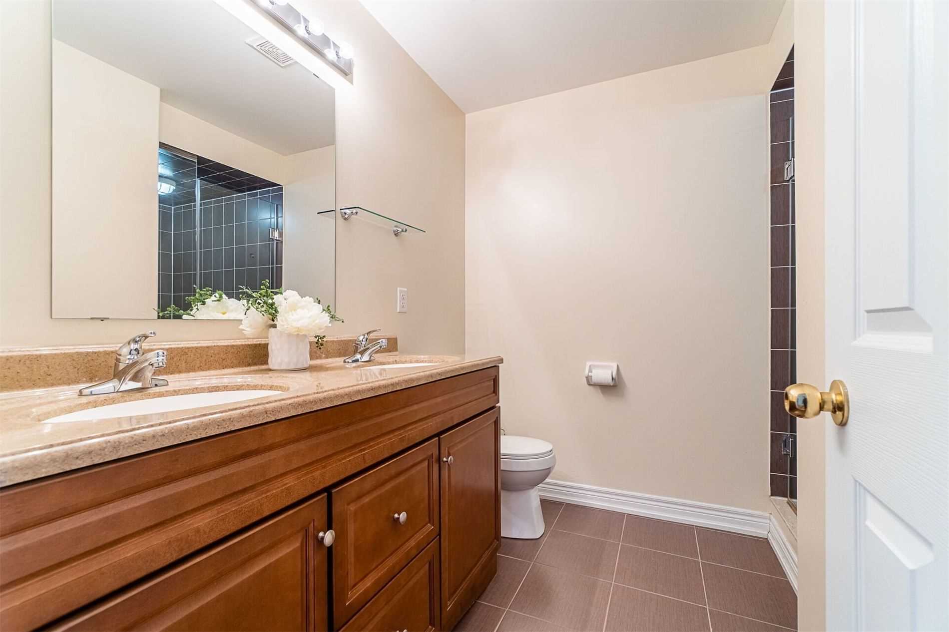 132 Frenchpark Circ