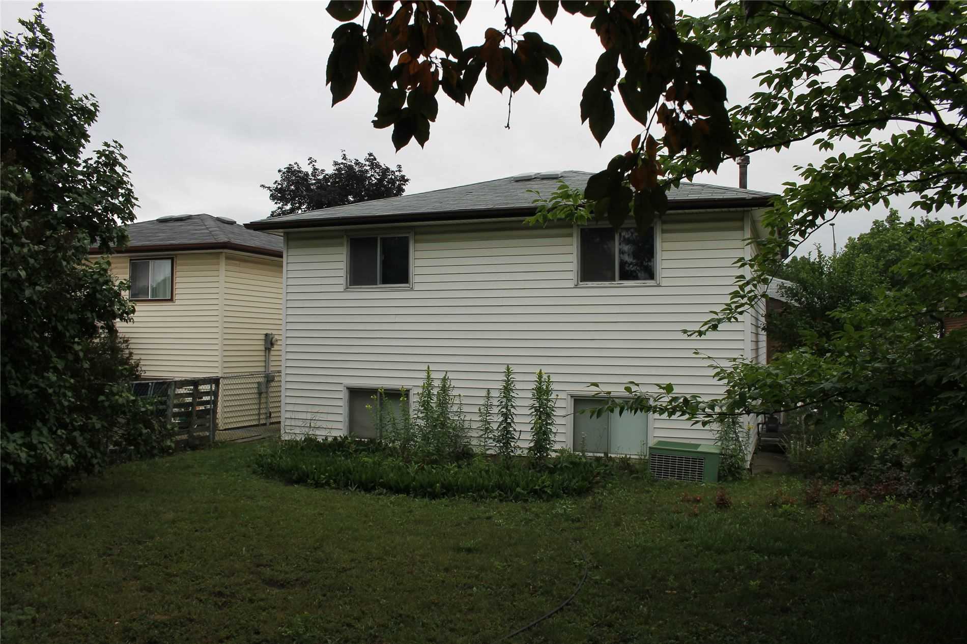 3214 Monica Dr