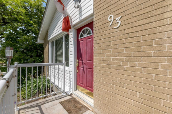 93 Prince Charles Dr, Halton Hills