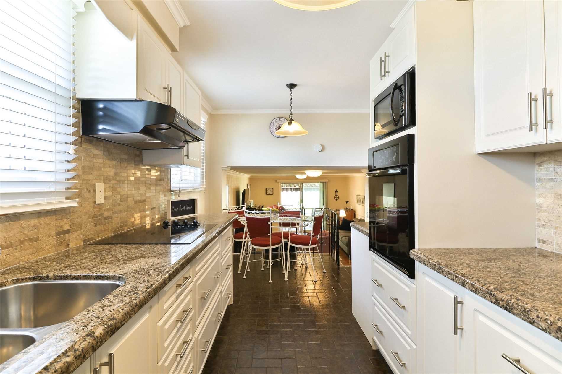 18 West Wareside Rd