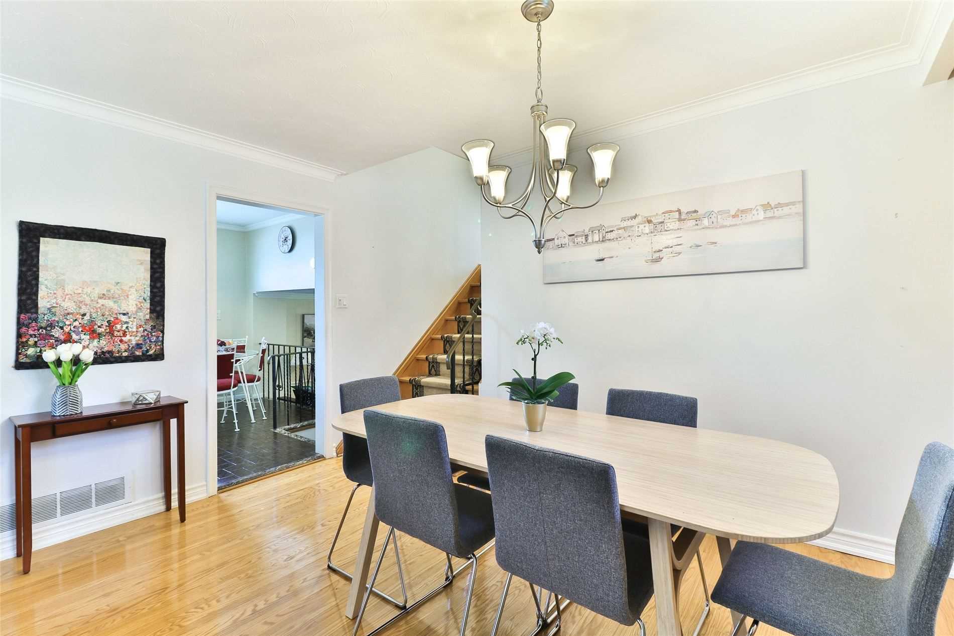 18 West Wareside Rd