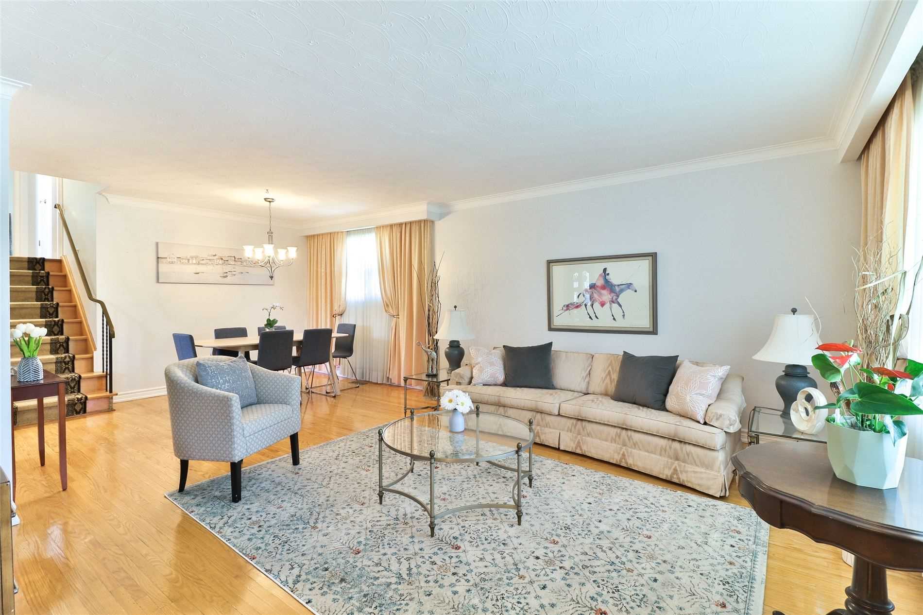 18 West Wareside Rd