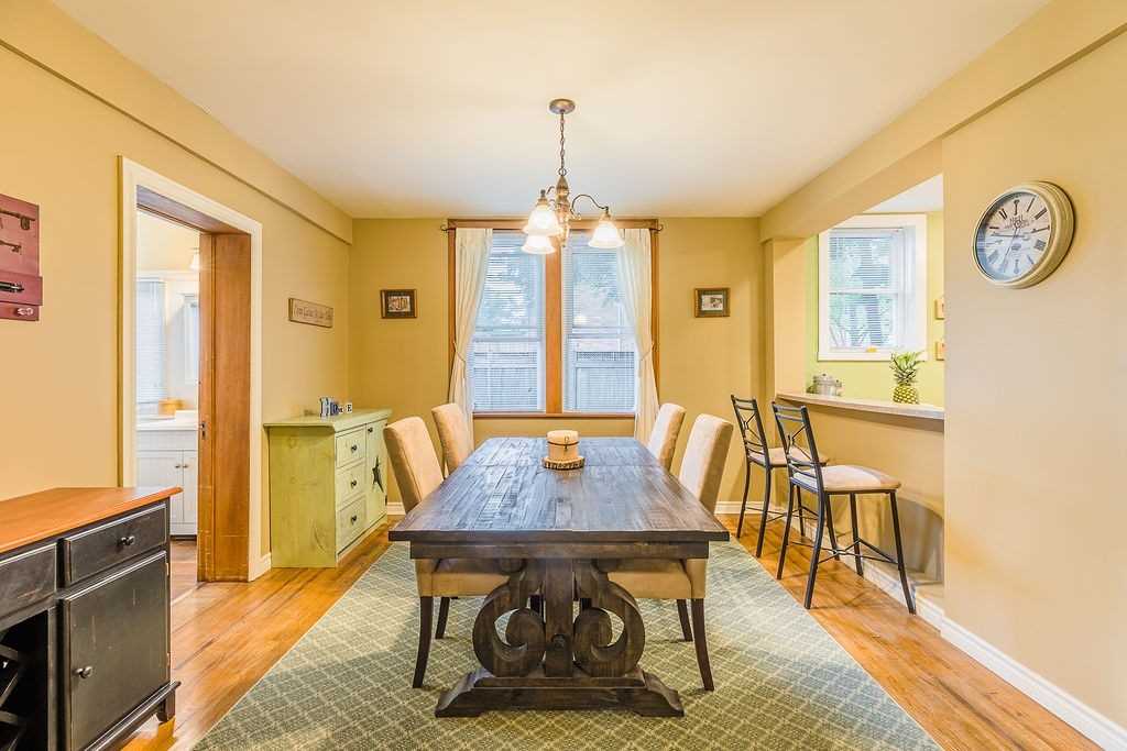295 Plains Rd W