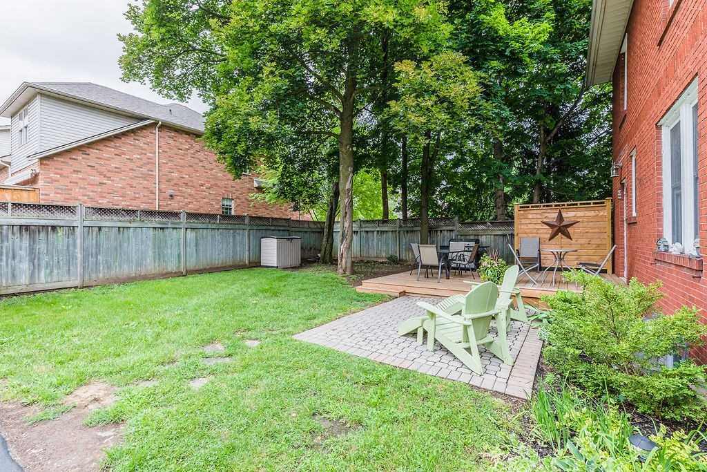 295 Plains Rd W
