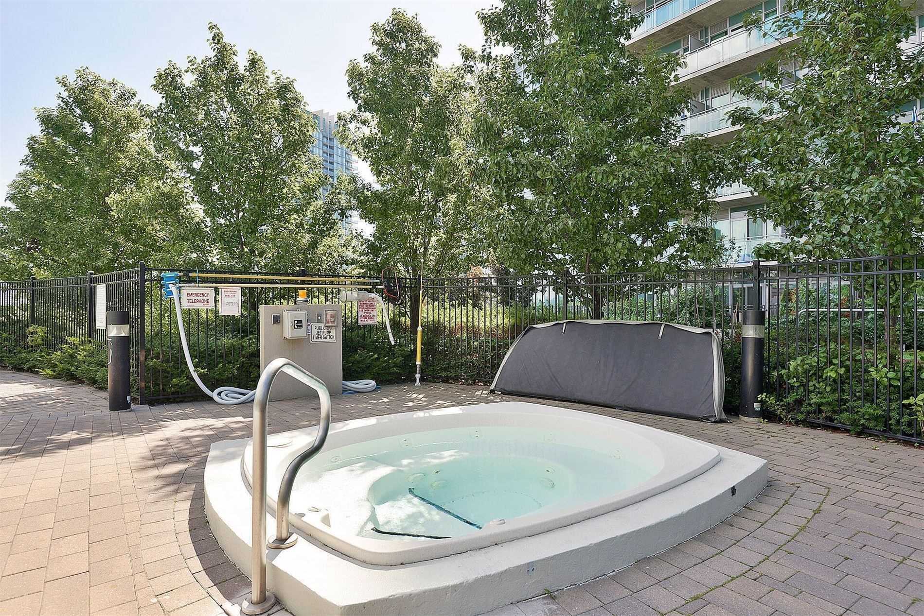 165 Legion Rd N, #634