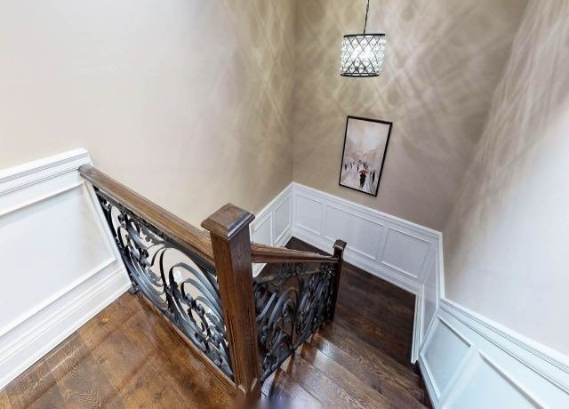 12 Sunvale Dr