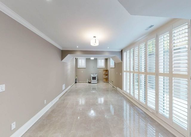 12 Sunvale Dr