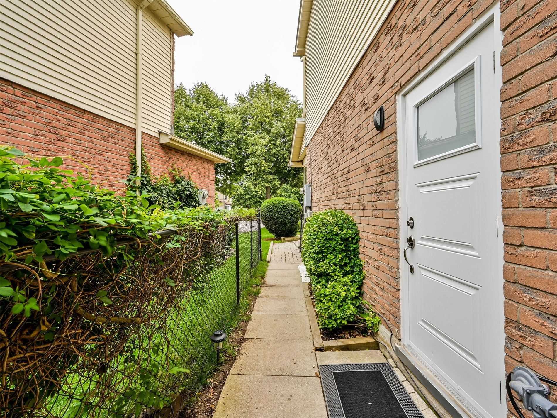 6590 Treviso Terr, #Bsmt