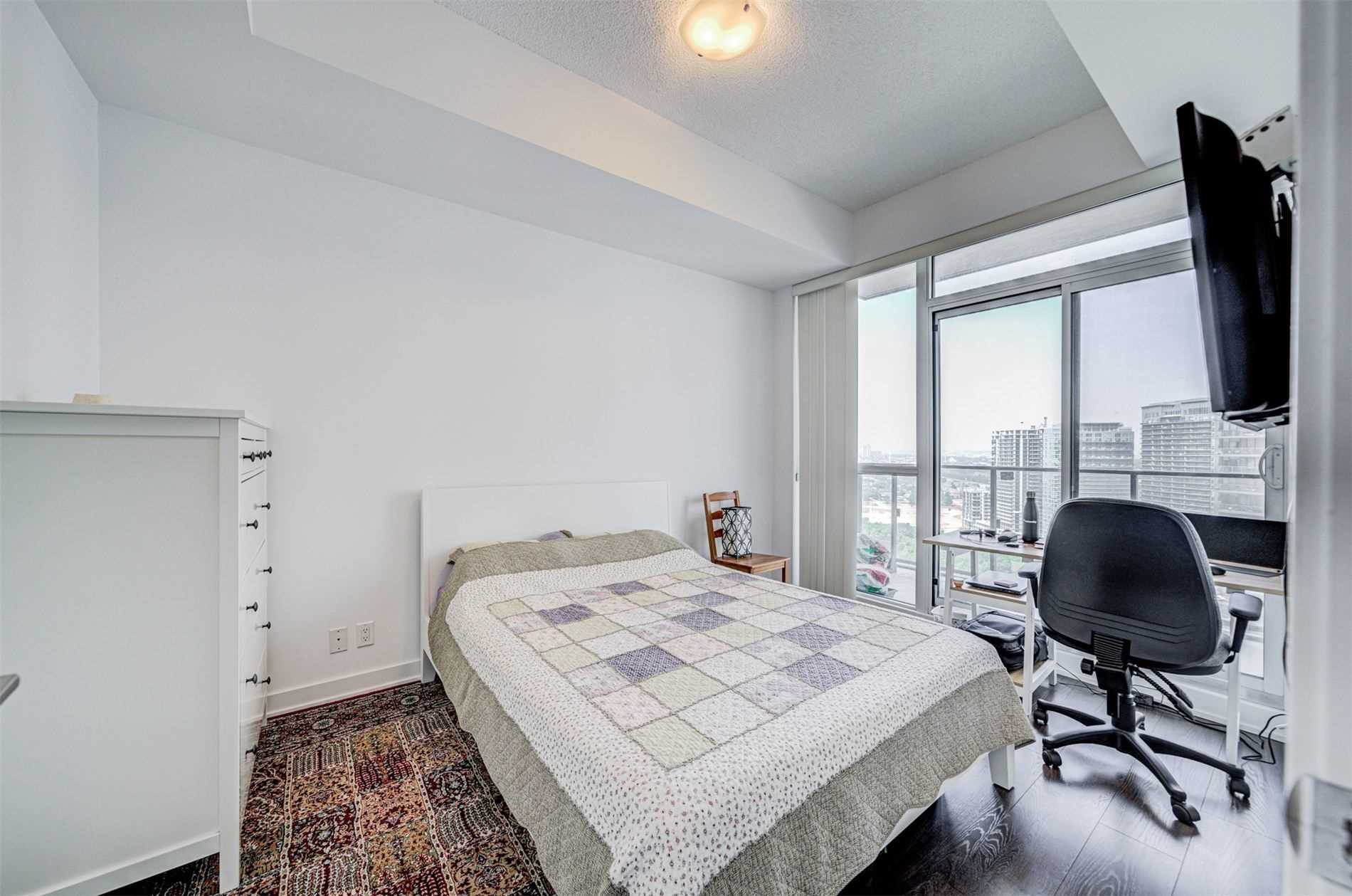 2220 Lakeshore Blvd, #2803