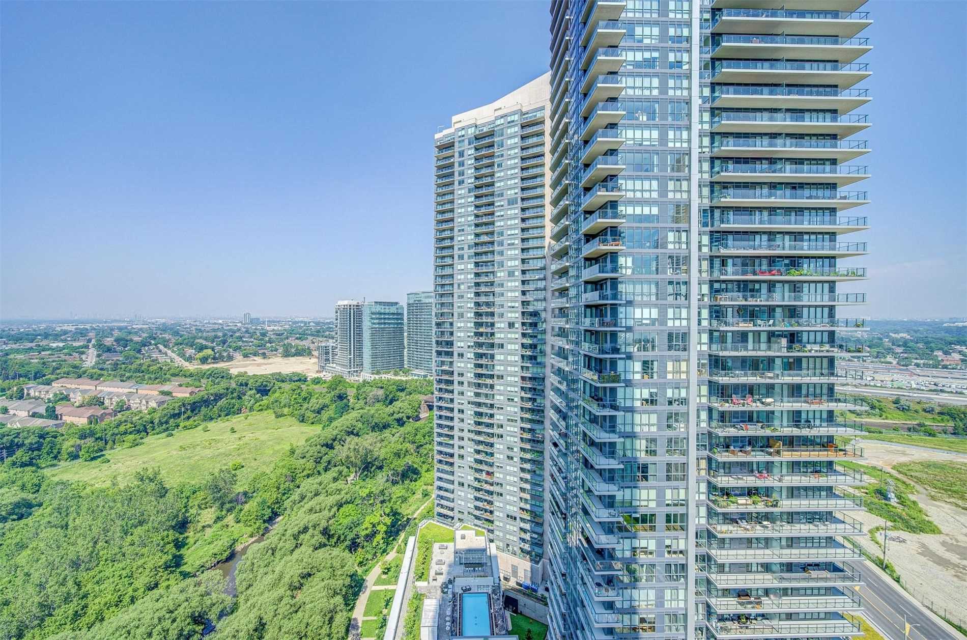 2220 Lakeshore Blvd, #2803