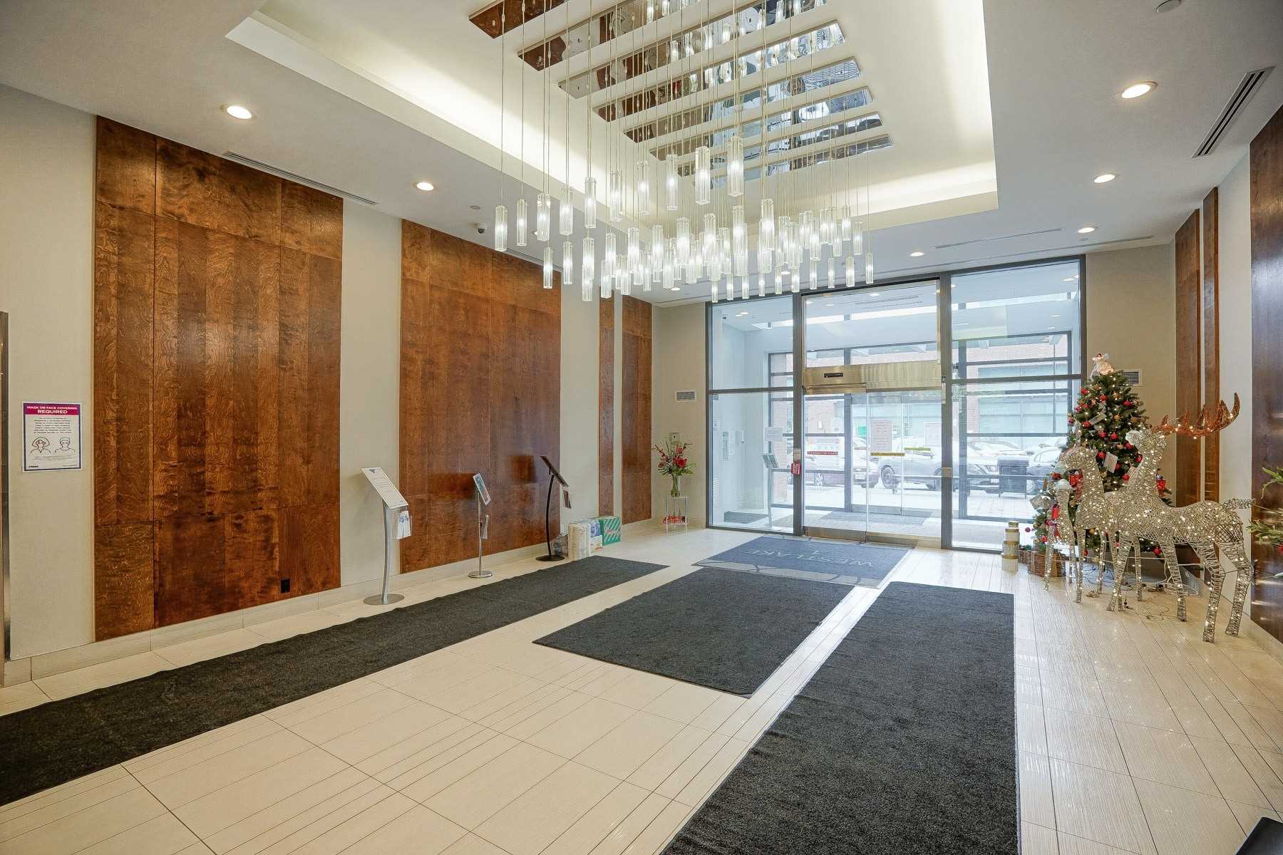 2220 Lakeshore Blvd, #2803