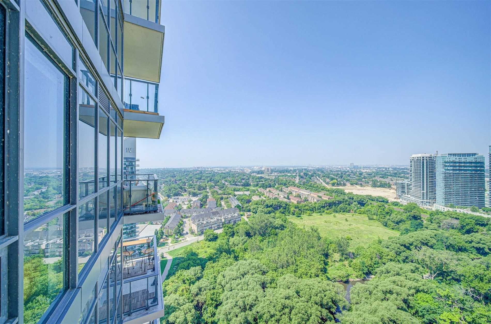 2220 Lakeshore Blvd, #2803