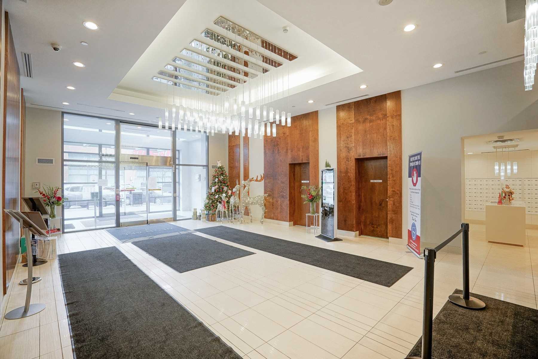 2220 Lakeshore Blvd, #2803