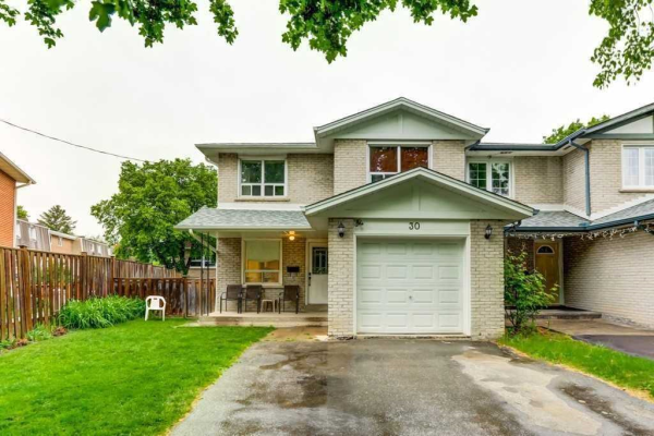 30 Pebble Valley Lane, Toronto