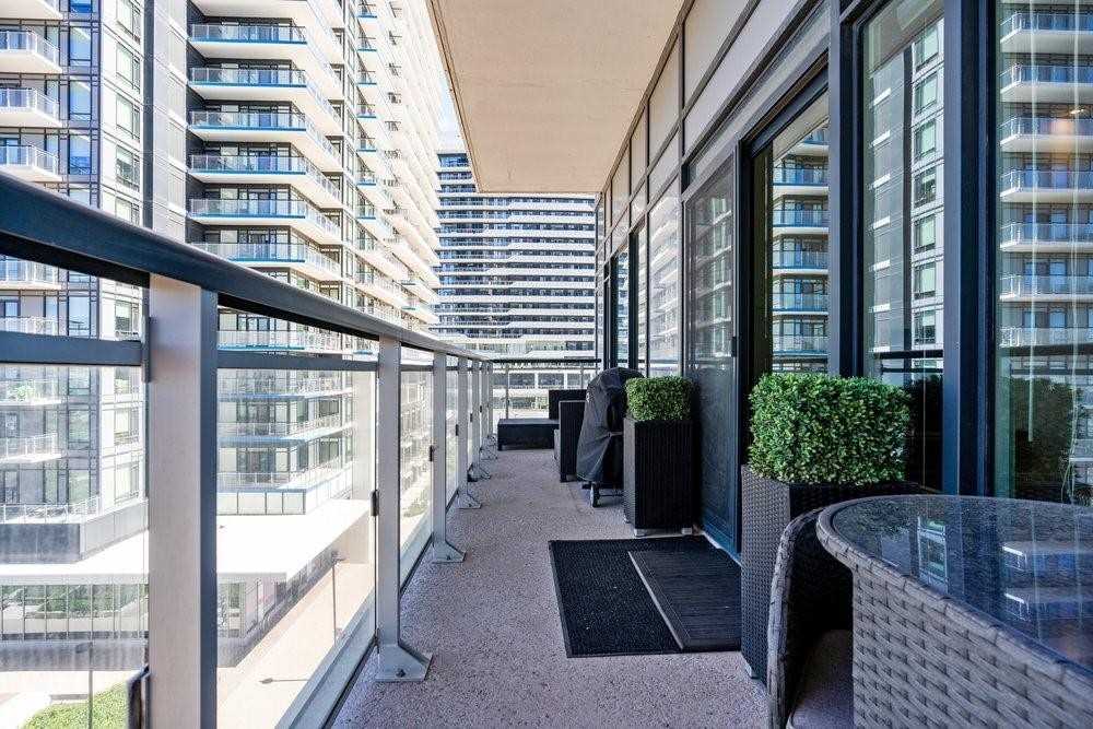 2560 Eglinton Ave W, #507