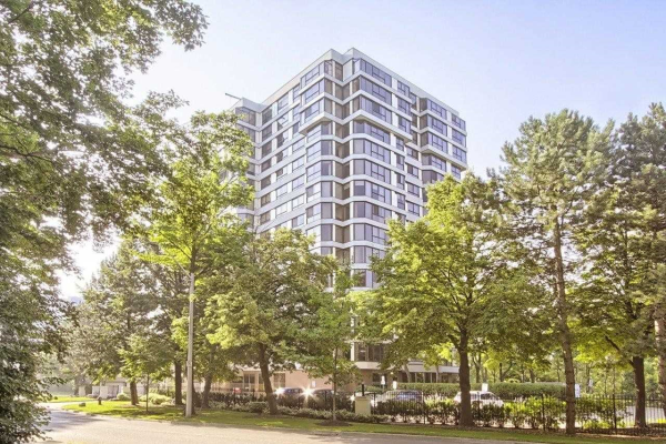 1271 Walden Circ, Mississauga
