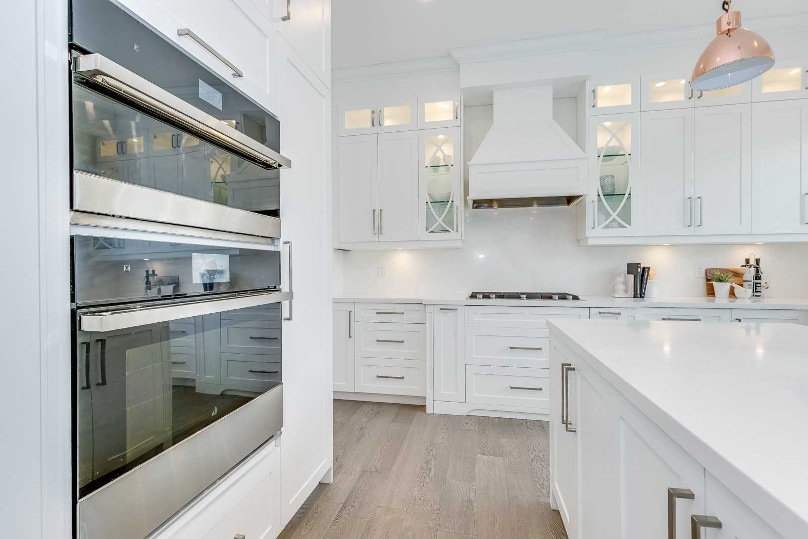 325 Ashbury Rd
