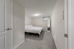 11 Applewood Lane, #112