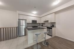 11 Applewood Lane, #112