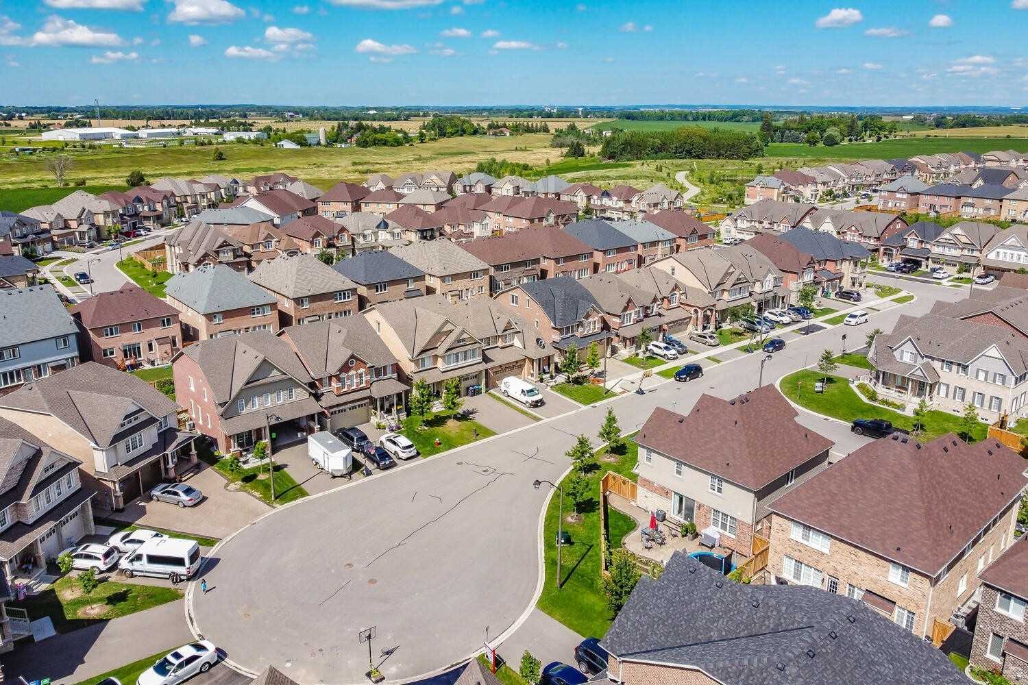 34 Hamilton Crt