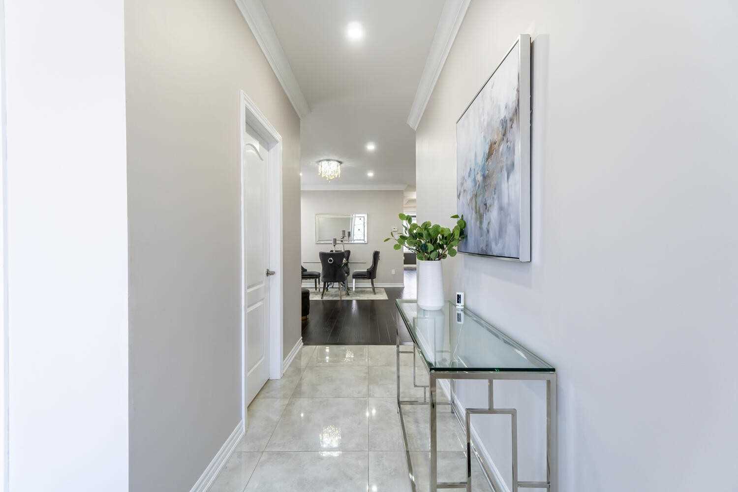 34 Hamilton Crt