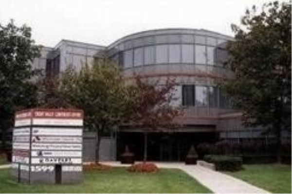 1599 Hurontario St, Mississauga