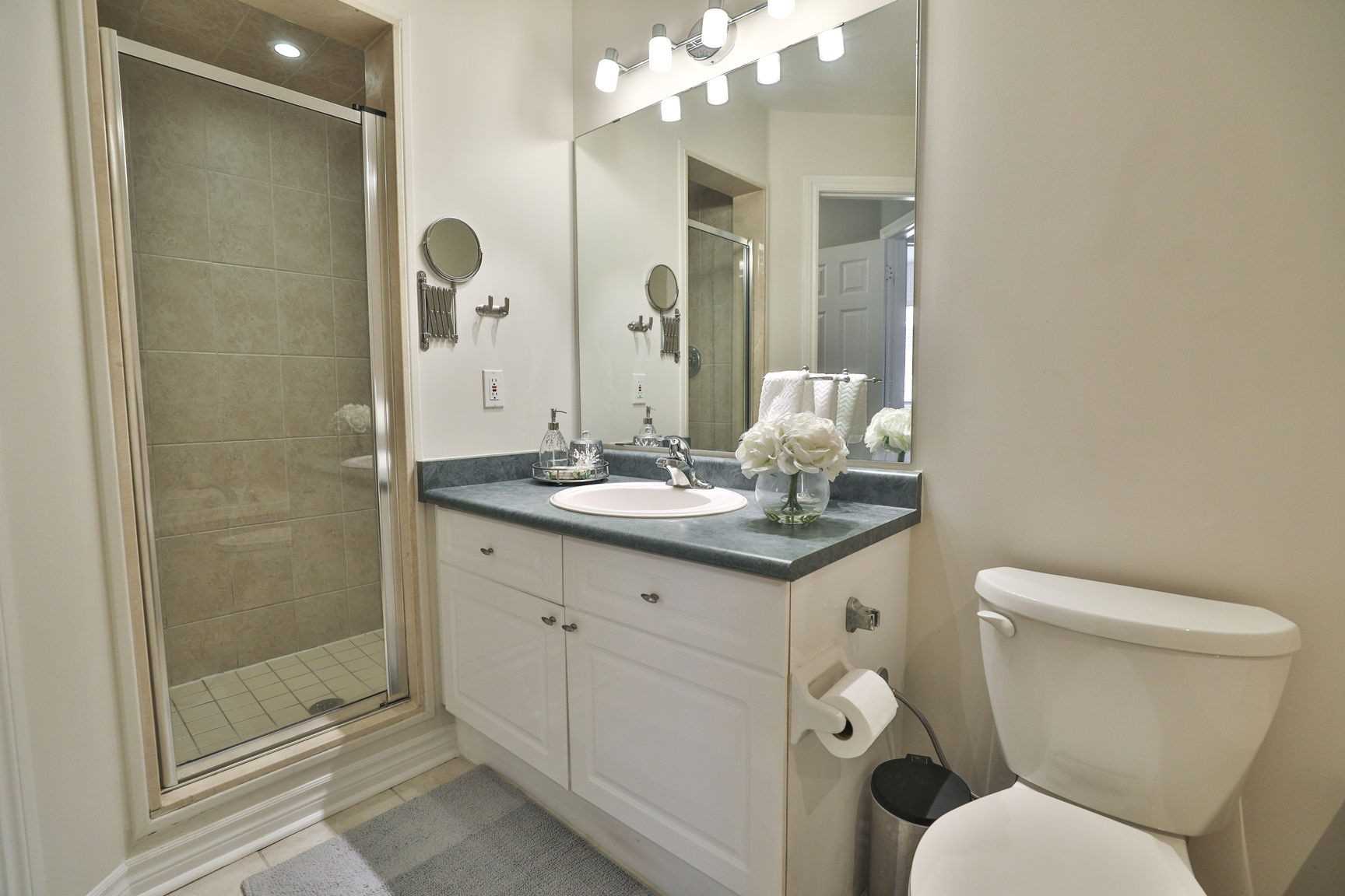 300 Ravineview Way, #19