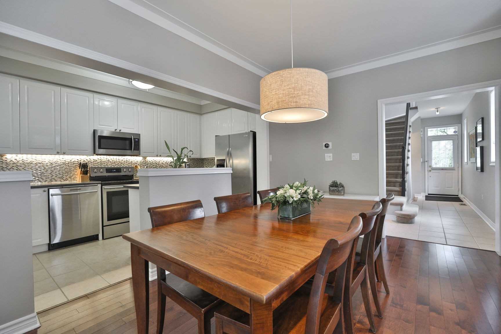 300 Ravineview Way, #19