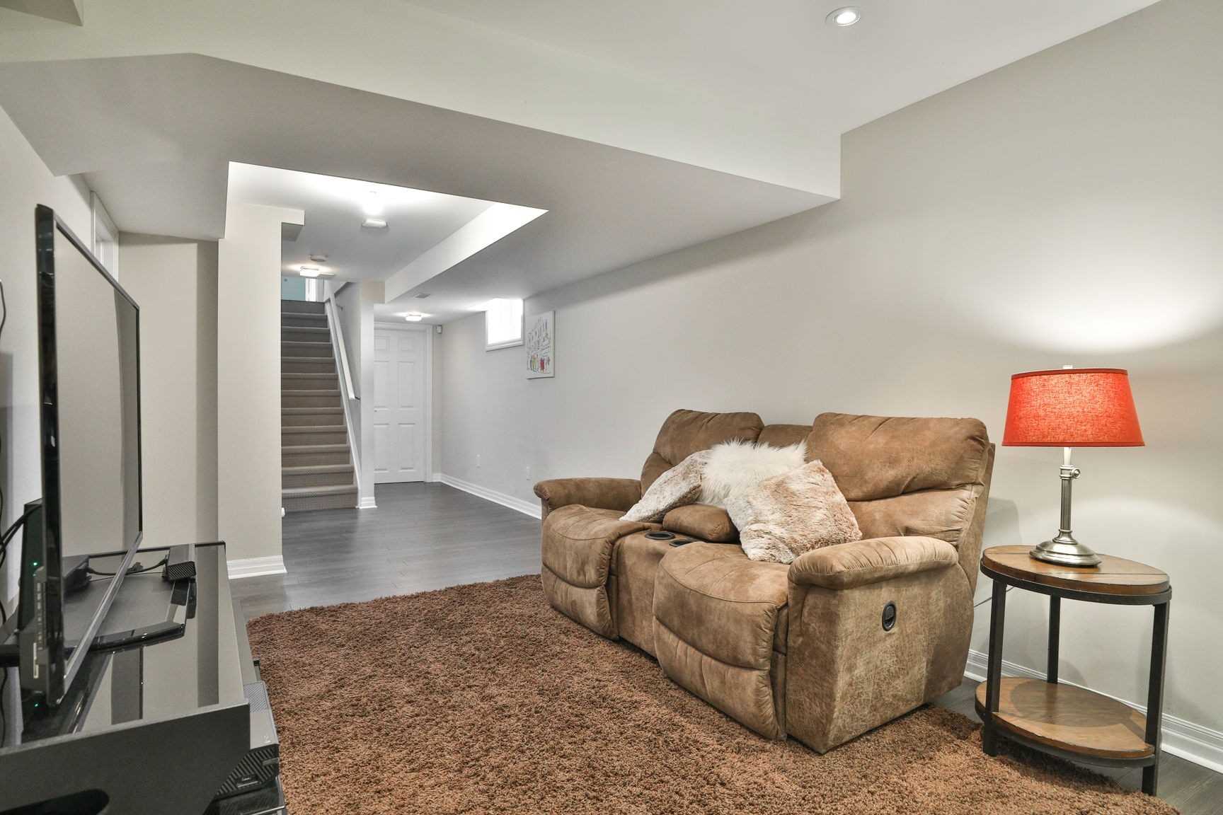 300 Ravineview Way, #19