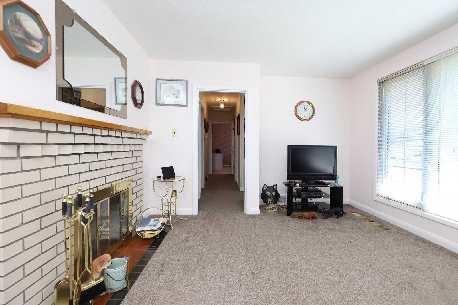 59 Heslop Rd