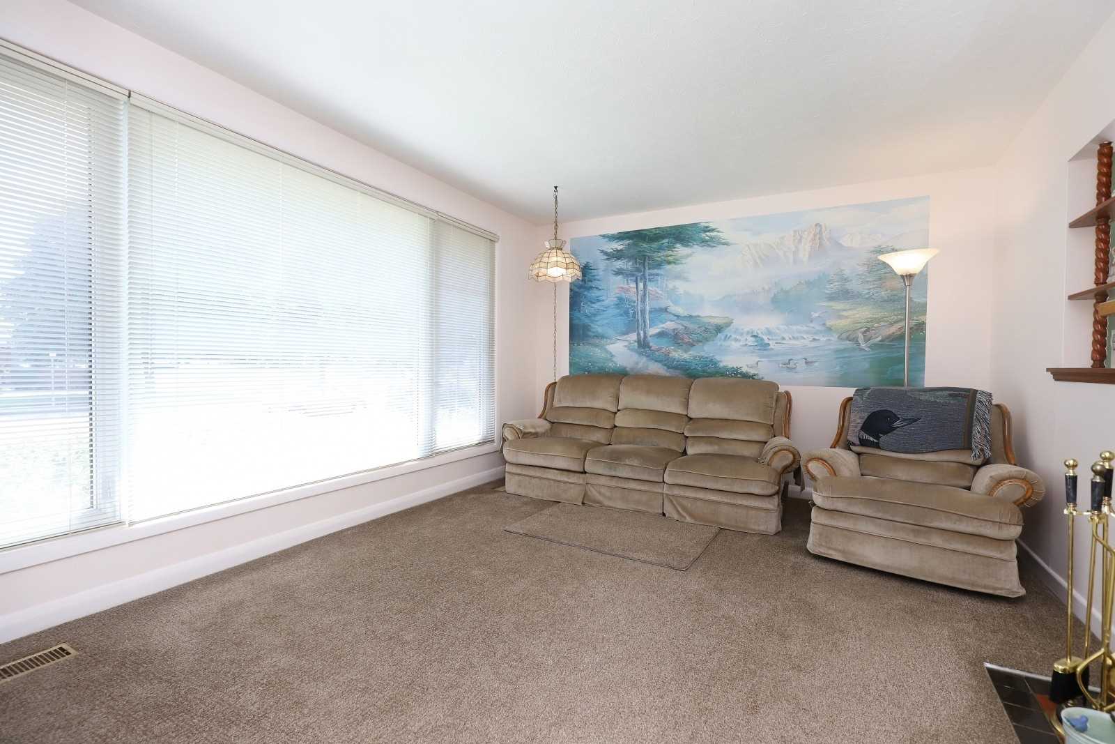 59 Heslop Rd