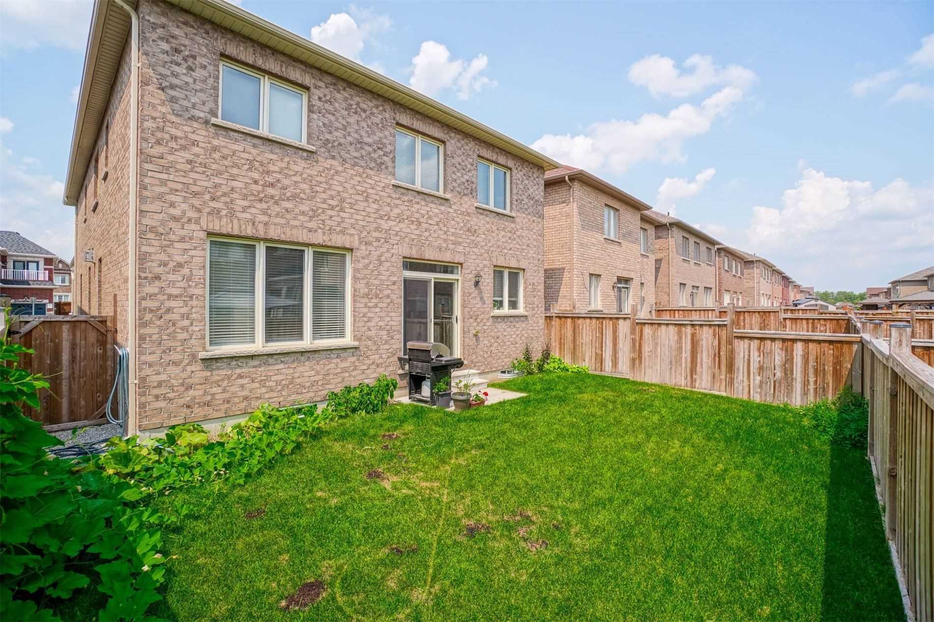 3 Gambia Rd, Brampton