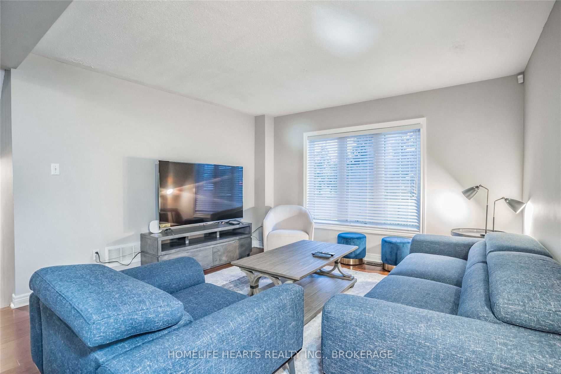 2360 Britannia Rd, #1