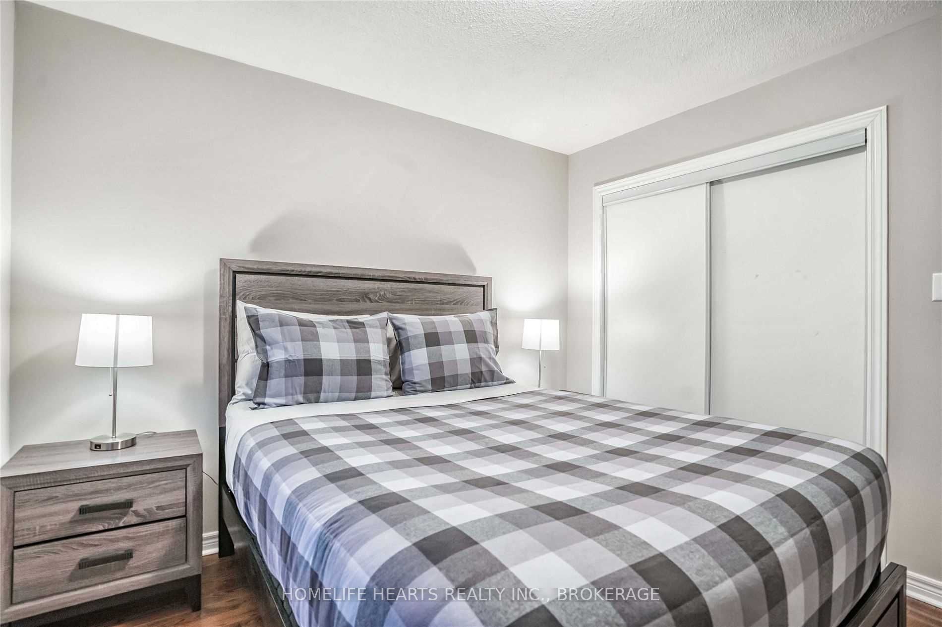 2360 Britannia Rd, #1