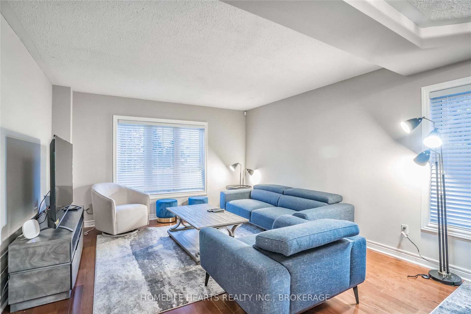 2360 Britannia Rd, #1