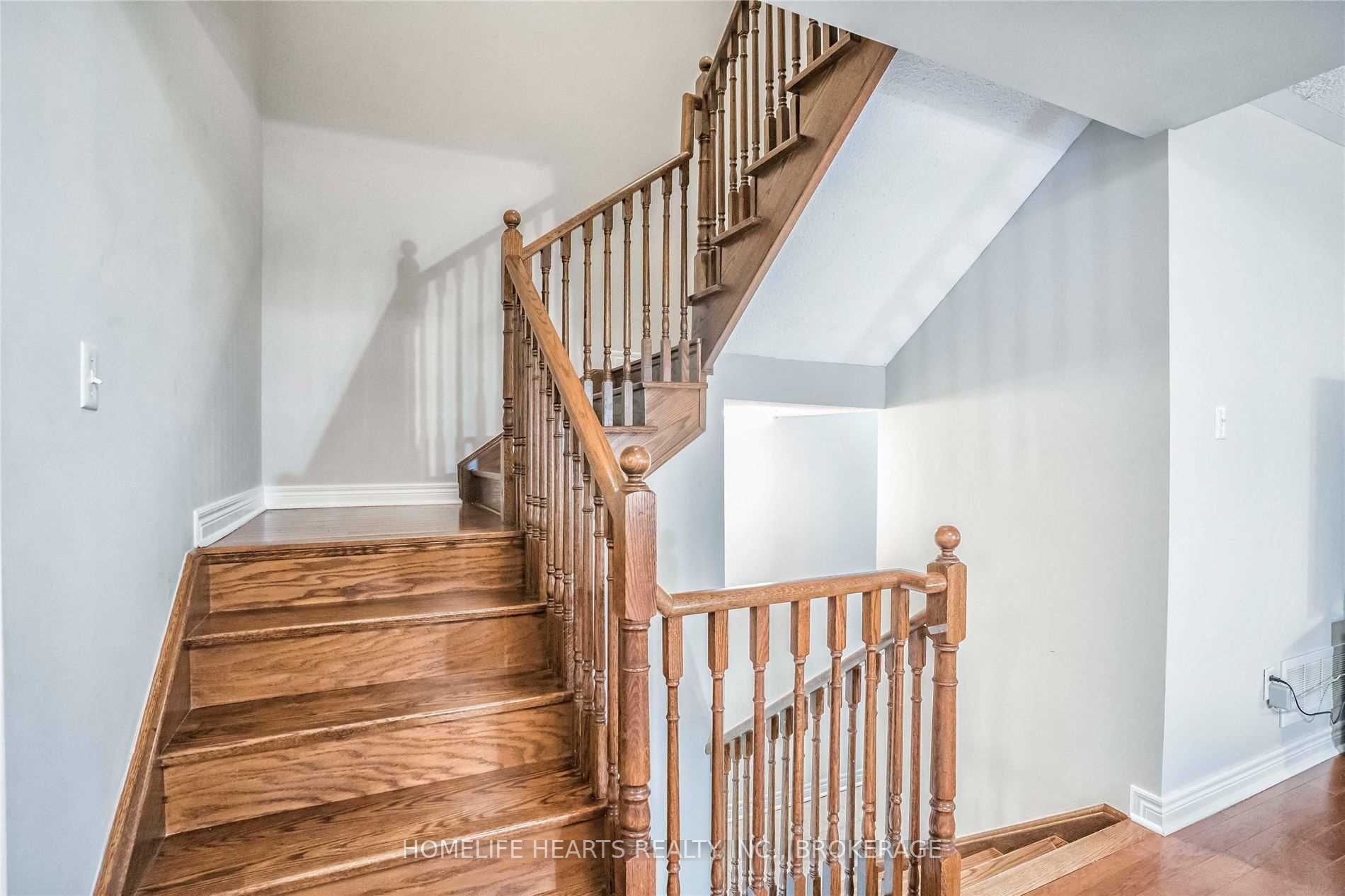 2360 Britannia Rd, #1