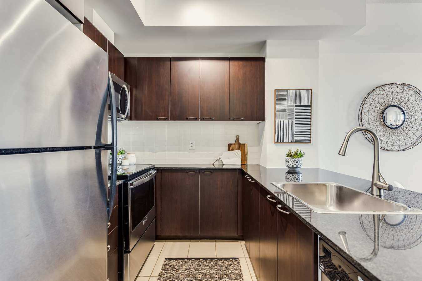 385 Prince Of Wales Dr, #2301