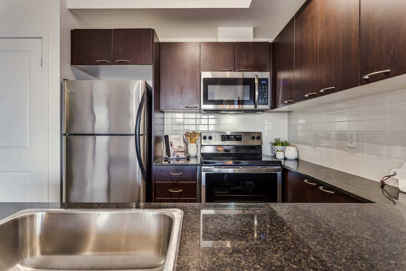 385 Prince Of Wales Dr, #2301