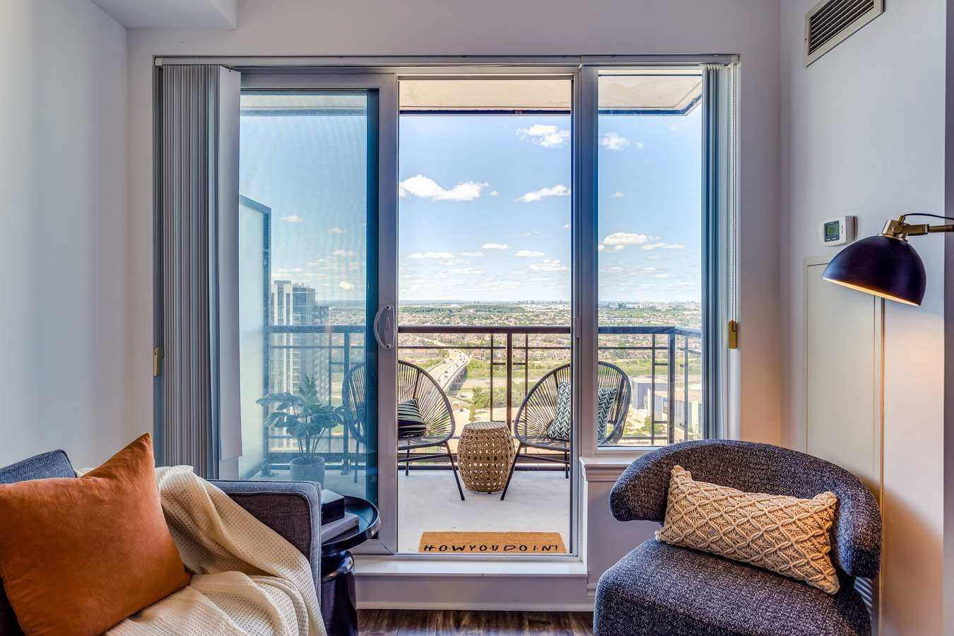 385 Prince Of Wales Dr, #2301