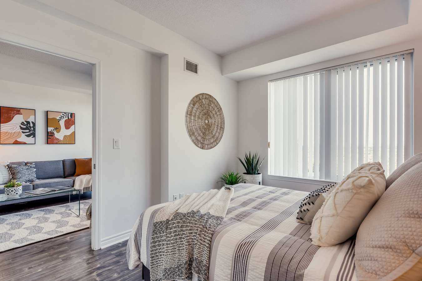 385 Prince Of Wales Dr, #2301