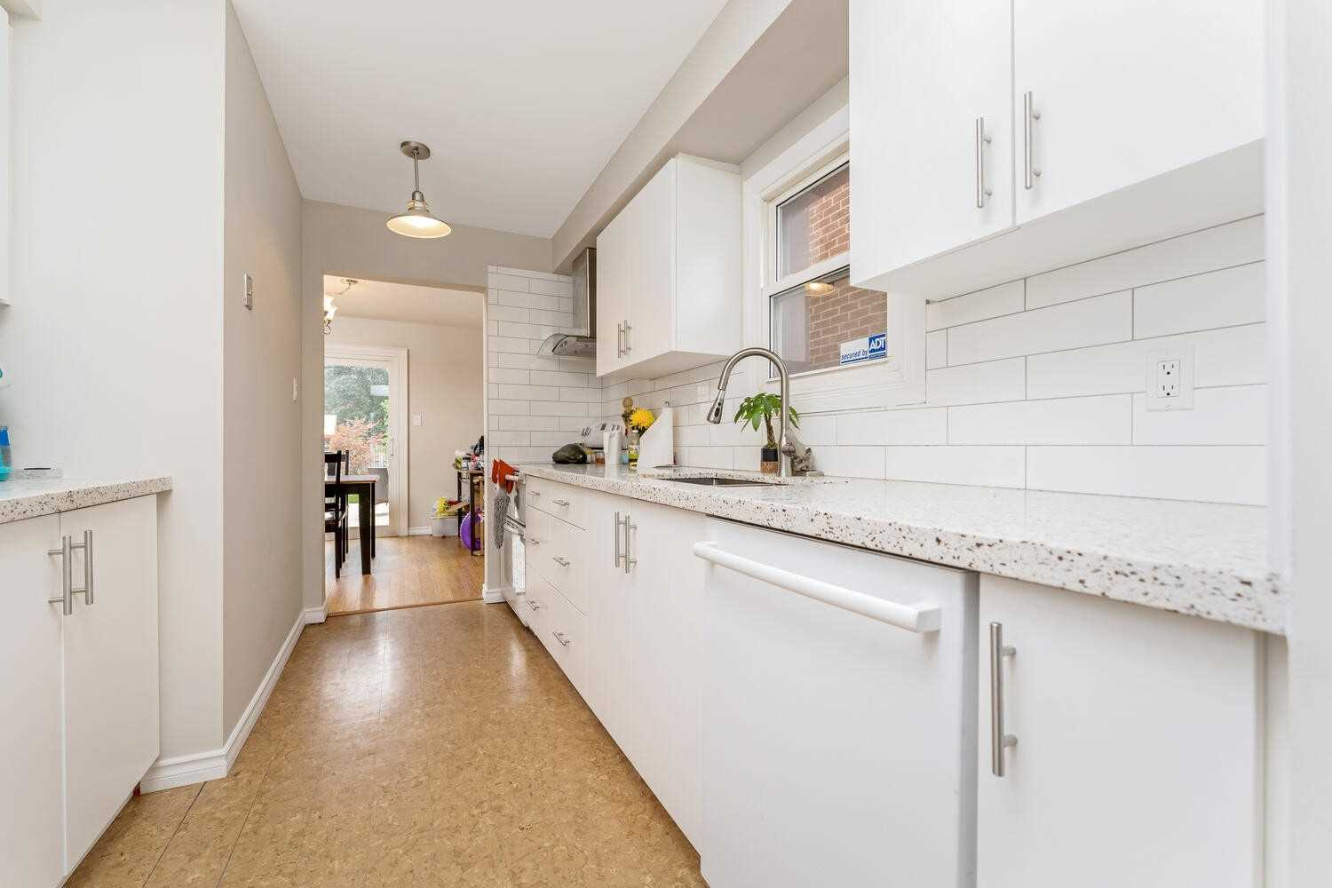 181 Satok Cres