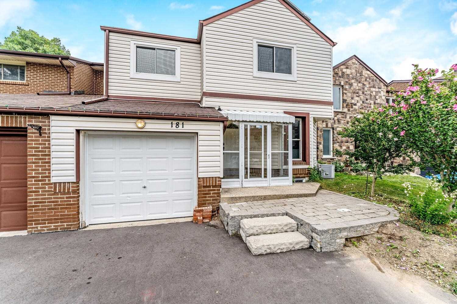 181 Satok Cres