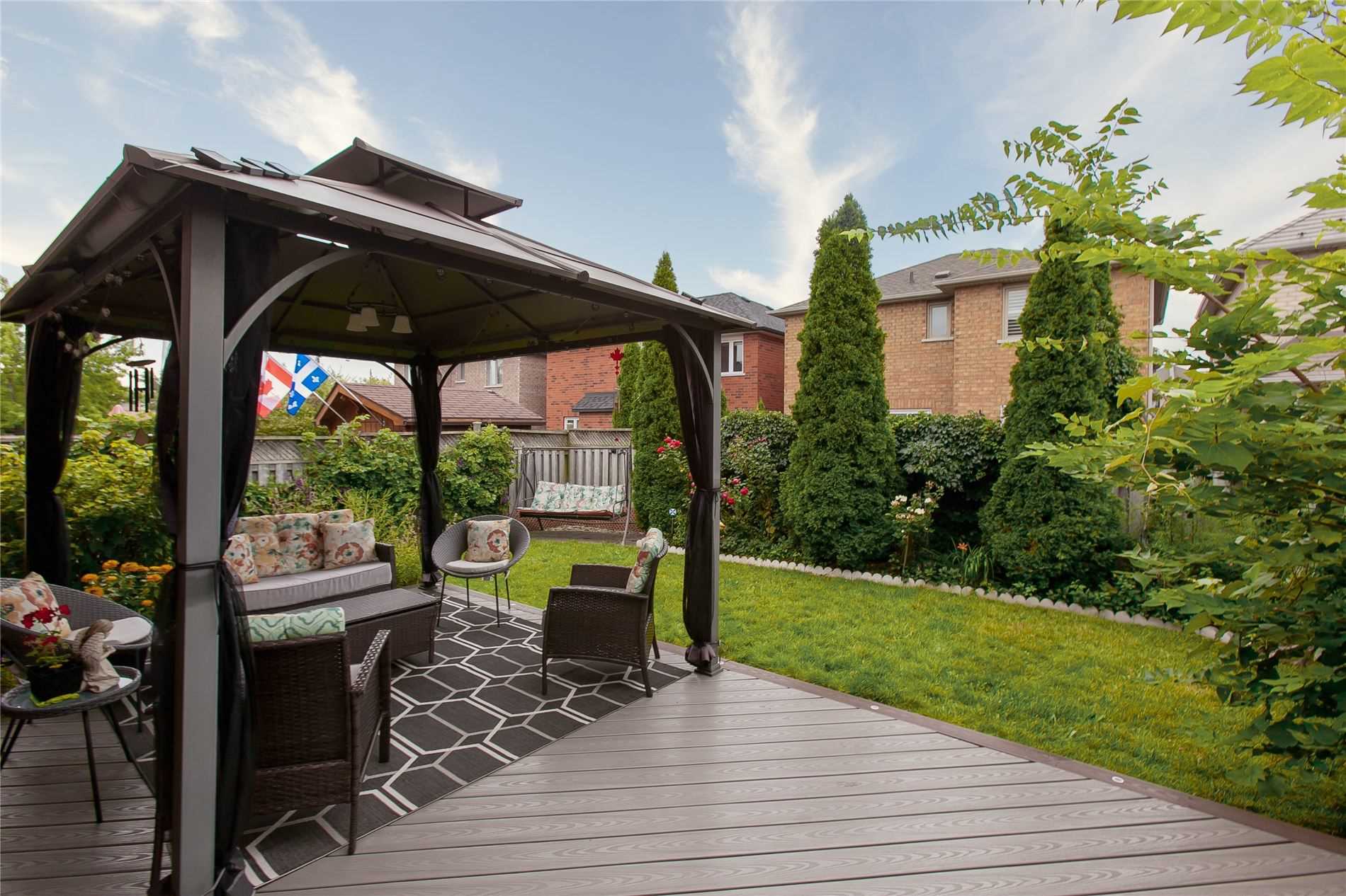 2273 Pell Cres