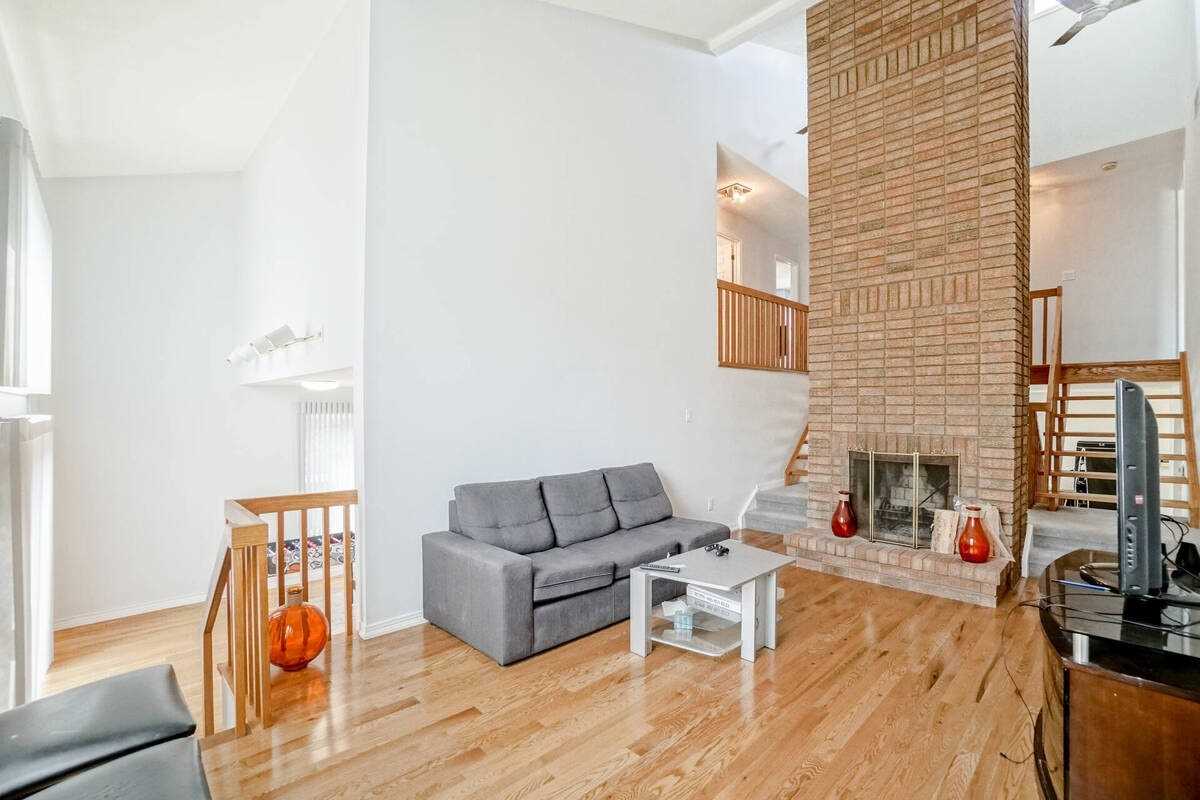 7 Keily Cres